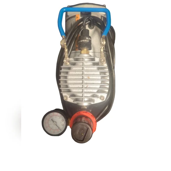 Air brush compressor - Picture 2 of 3